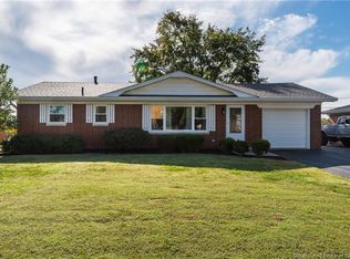 729 Carolina Ave, Sellersburg, IN 47172