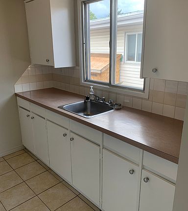 4th image of 7712 34th Ave NW