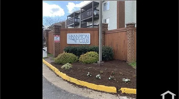 131 Davenport Ct — Photo 1