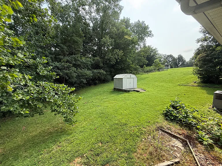 74 English Dr — Photo 10