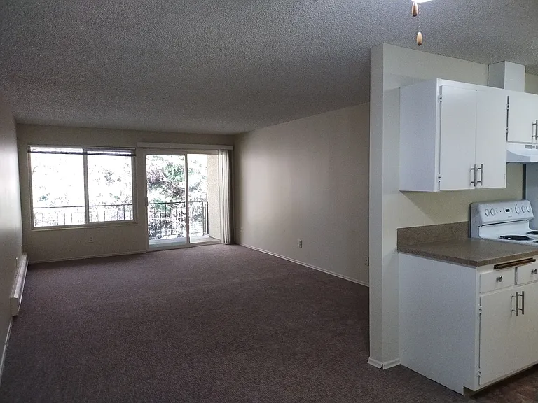 La Bonne Maison — Photo 12