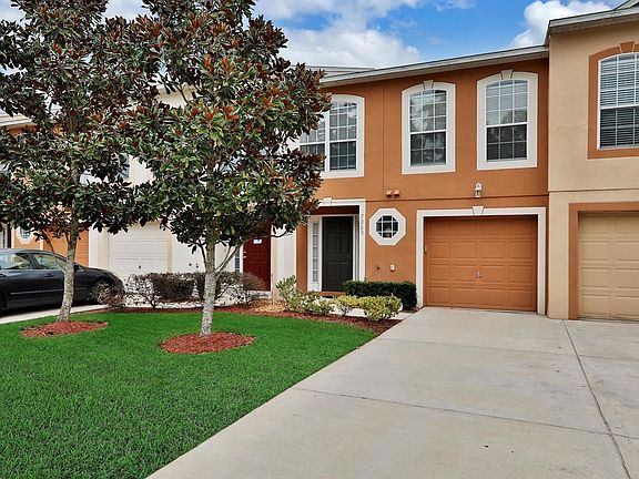 2nd image of 7063 Saint Ives Ct