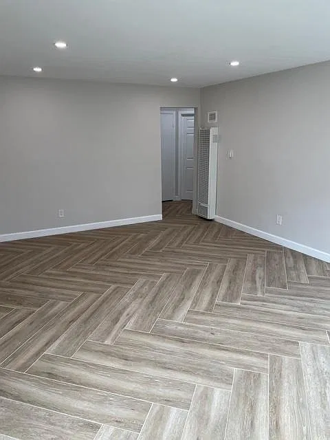 233 W El Portal — Photo 4