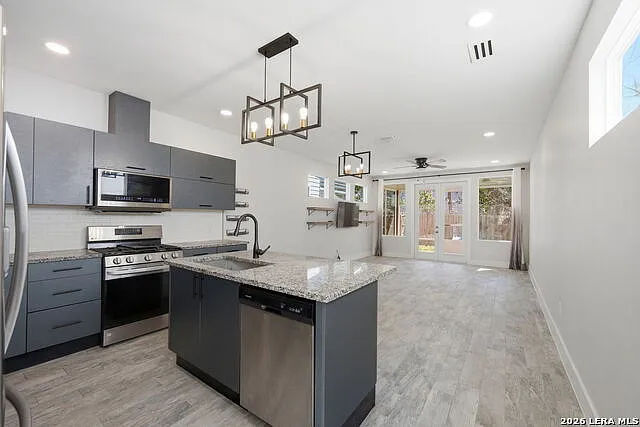 344 Claremont Ave — Photo 12