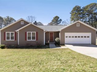 413 Briarwood Rd, Winder, GA 30680