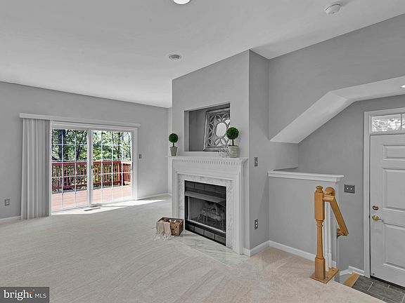 5th image of 10056 Moxleys Ford Ln