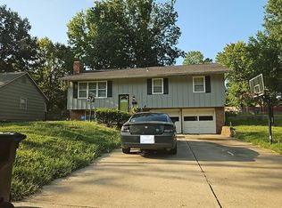 11001 E 72nd St, Raytown, MO 64133