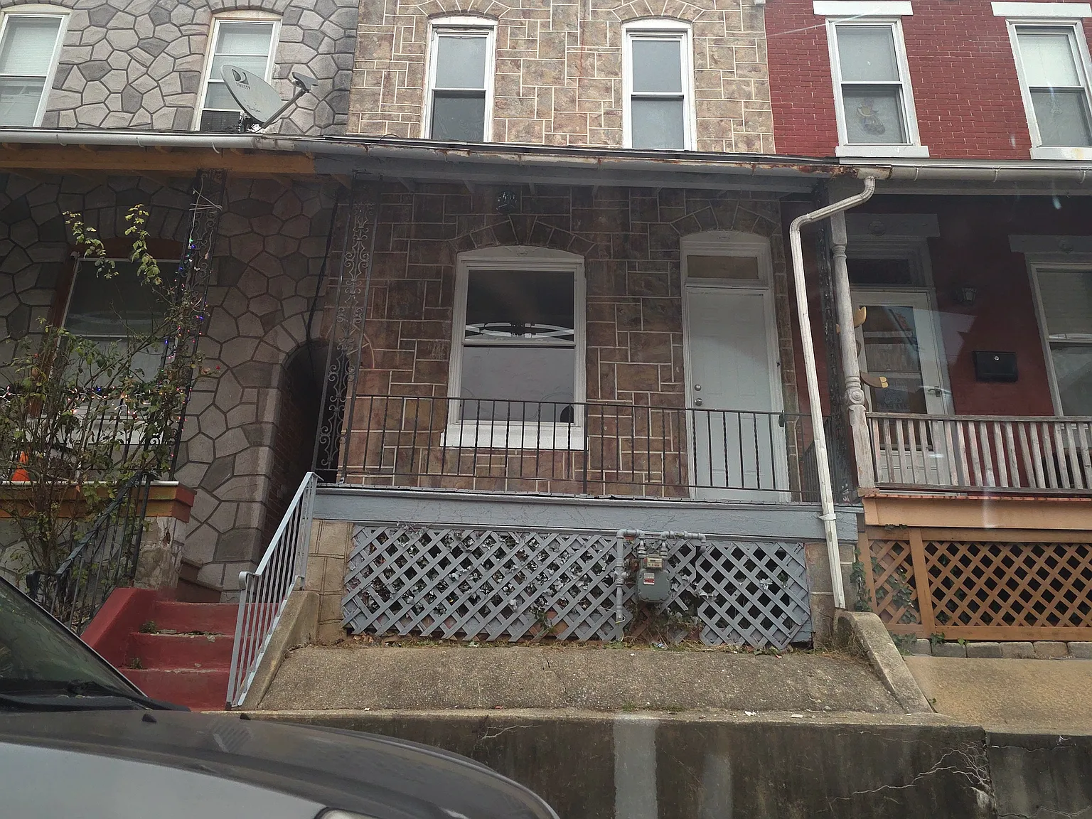 4 bed, 1254 sqft, $1,625 — Photo 1