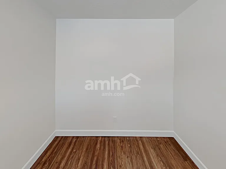 1399 E Perelle Ln — Photo 8
