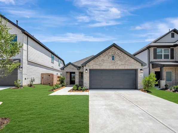 32519 Midsummer Dr, Fulshear, TX 77441