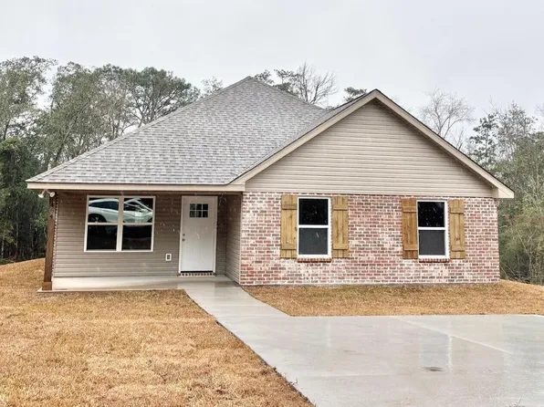 464 Peters Rd, Poplarville, MS 39470