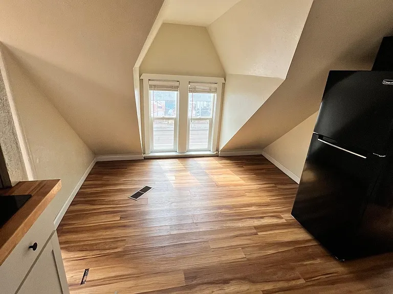326 E Colorado Ave #17 — Photo 8