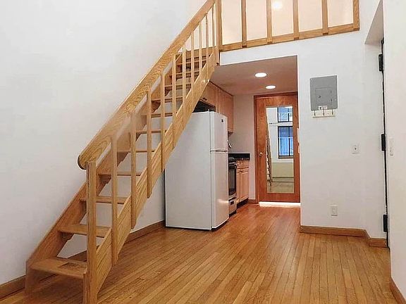 2nd image of 455 W 46th St APT 1B
