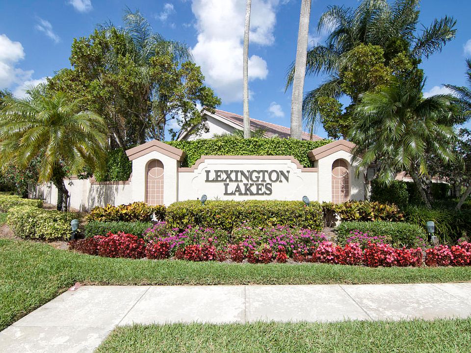 1st image of 10104 Lexington Cir N