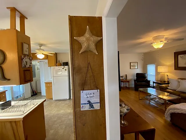 217 Gordon St — Photo 18