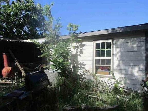 2nd image of 229 Kirk Ln
