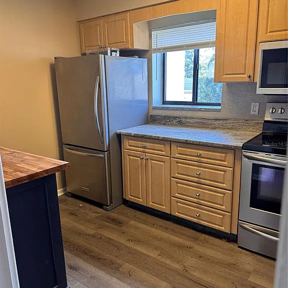 8800 Bardmoor Blvd #23 — Photo 4