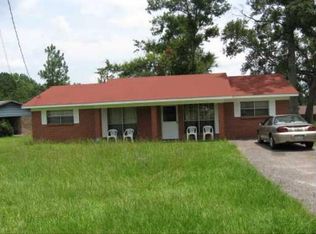 98 Pecan Dr, Lucedale, MS 39452