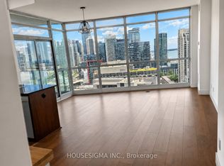 219 Fort York Blvd #2303, Toronto, ON M5V 1B1