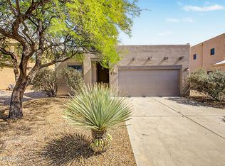 290 E Forrest Feezor St, Vail, AZ 85641