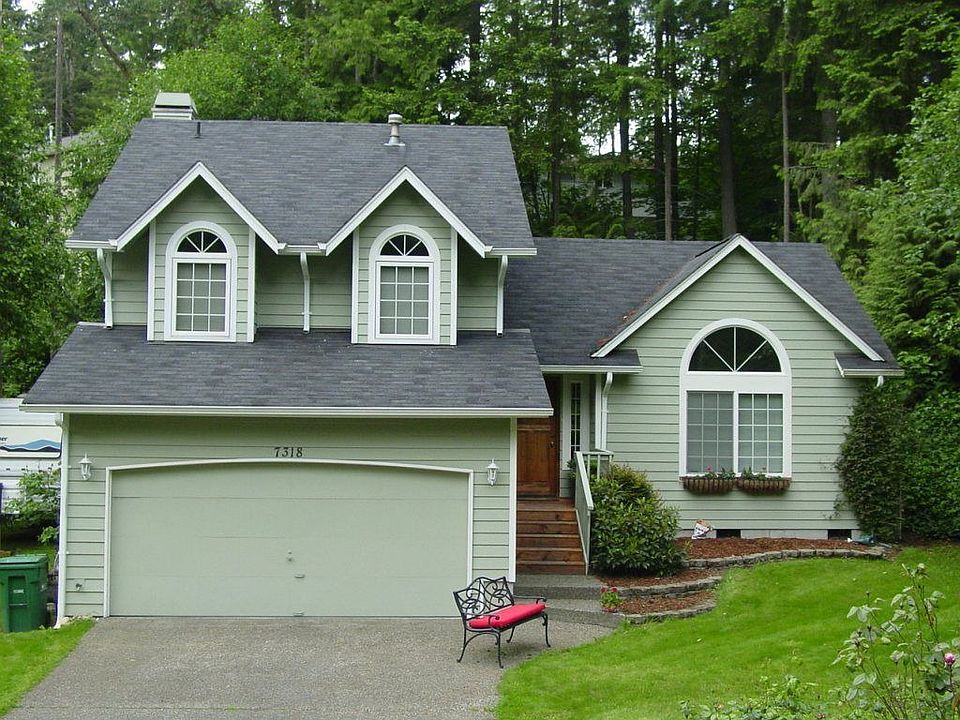 1st image of 7318 Clover Blossom Ln NE