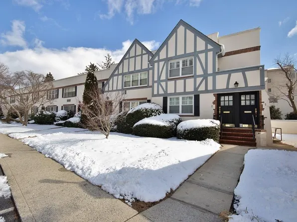 6 Lake Avenue #6, Bronxville, NY 10708