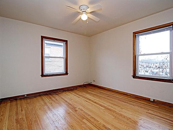 5th image of 9520 S Troy Ave APT 2E