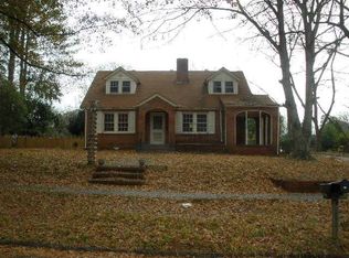 306 S East St, Greensboro, GA 30642