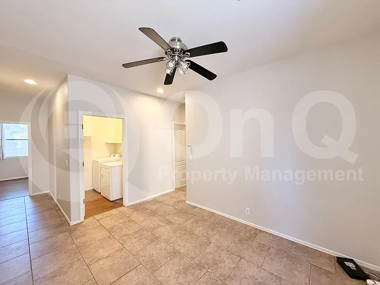 230 N Nash Way — Photo 20