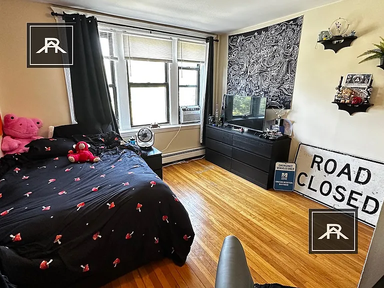 1684 Commonwealth Ave #2 — Photo 11