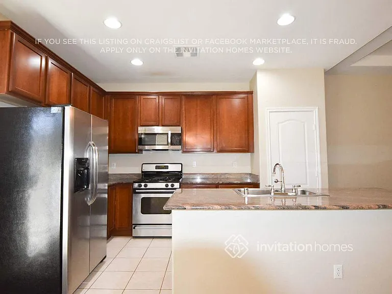 4013 Keasberry Ave — Photo 4