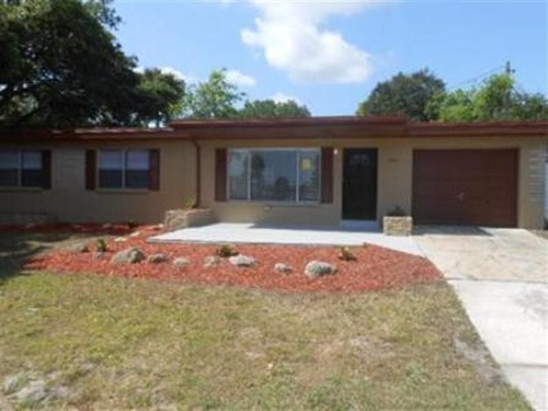 1st image of 854 Buena Vista Ave