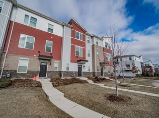 4138 Irving Rd #4138, Aurora, IL 60504