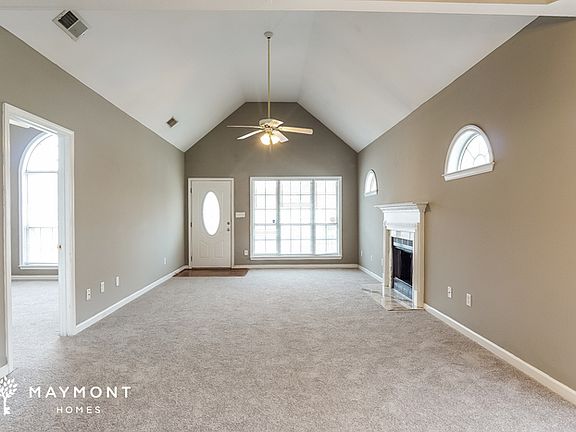 4th image of 328 Camden Cove Cir