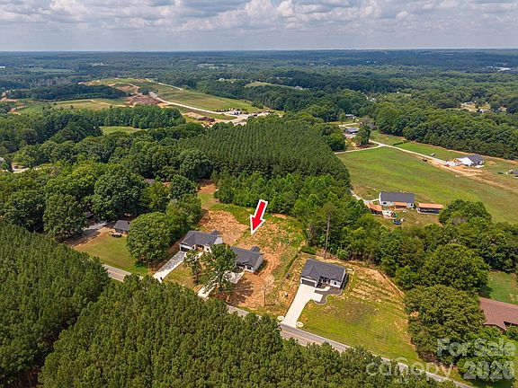 5th image of 2474 Shoal Rd