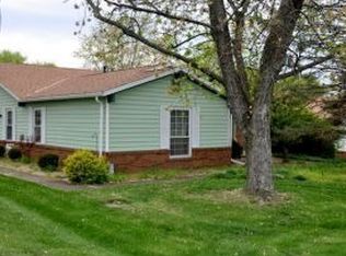 3213 S Eden Dr, Bloomington, IN 47401