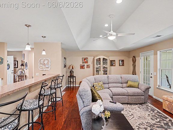 4th image of 12398 Saint Andrews Way