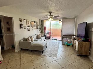10425 SW 112th Ave APT 113, Miami, FL 33176