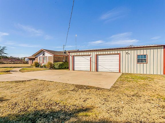 3rd image of 4915 County Road 803