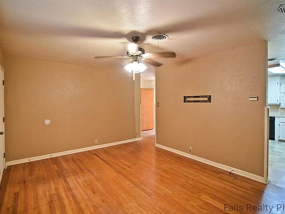 4th image of 4523 Spencer Dr