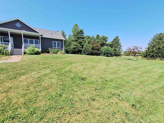 2nd image of 68 Firefly Lane