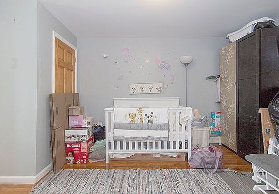 4th image of 2133 23rd St #3
