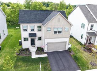 833 Pencoast Dr, Purcellville, VA 20132
