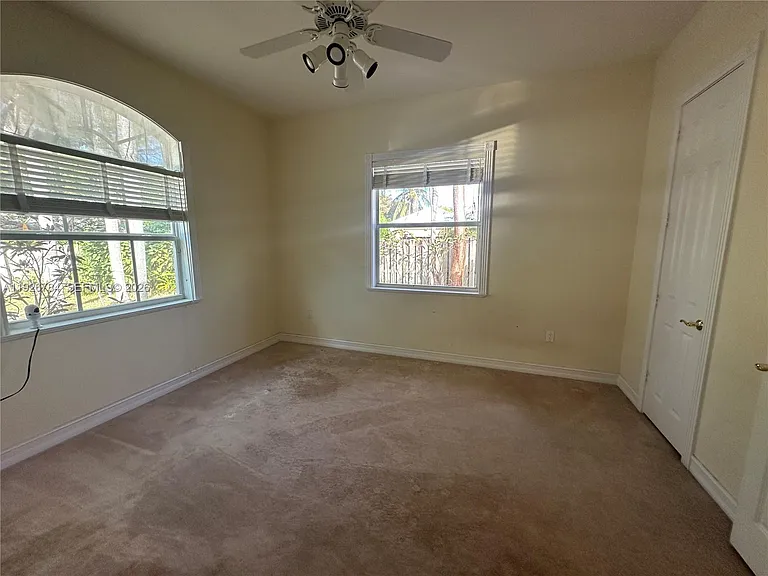 15335 SW 80th Ave — Photo 29