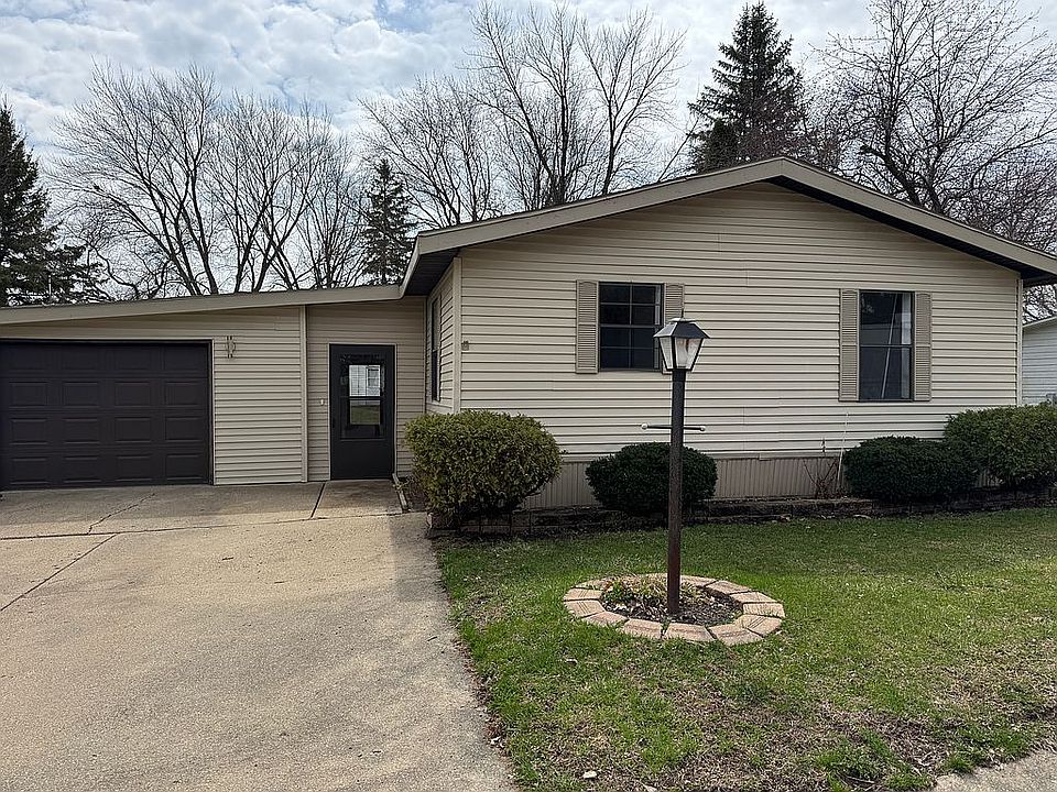 1st image of 105 Fawndale Dr