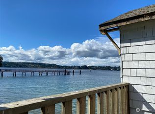 93 SW Bay St, Pt Orchard, WA 98366