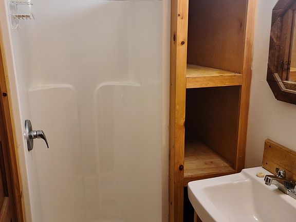 5th image of 3 S Craftsbury Rd #11650397