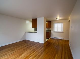 2009 NW 58th St APT 3, Seattle, WA 98107