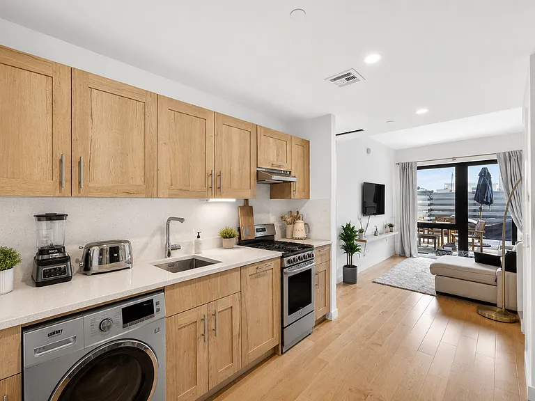 63 W 104th St #605 — Photo 2