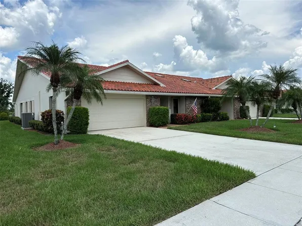 11250 SW Essex Dr, Lake Suzy, FL 34269